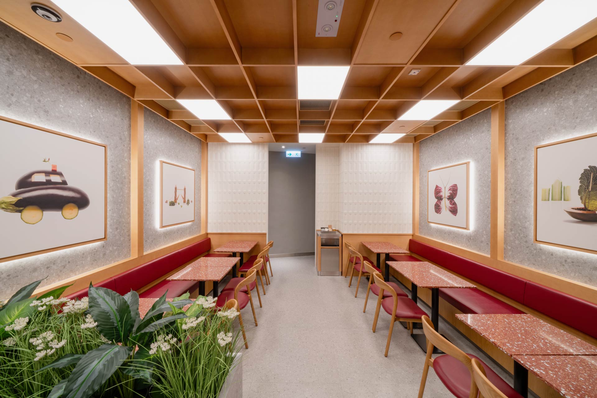 Pret A Manger IFC Hong Kong Store Detail Design by Plaap Design