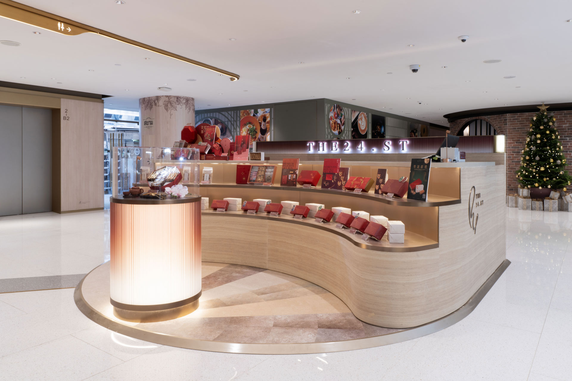 THE 24 ST Lee Garden II Hong Kong Interior Design Consultancy by Plaap Design