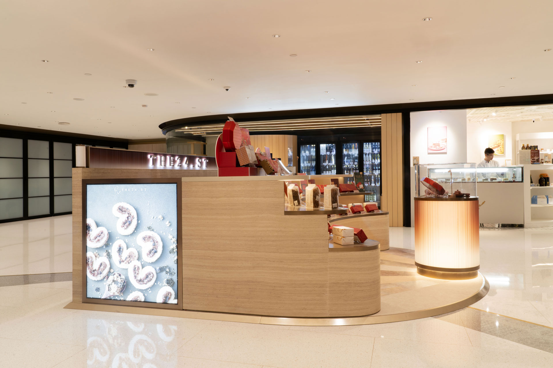 THE 24 ST Lee Garden II Hong Kong Interior Design Consultancy by Plaap Design